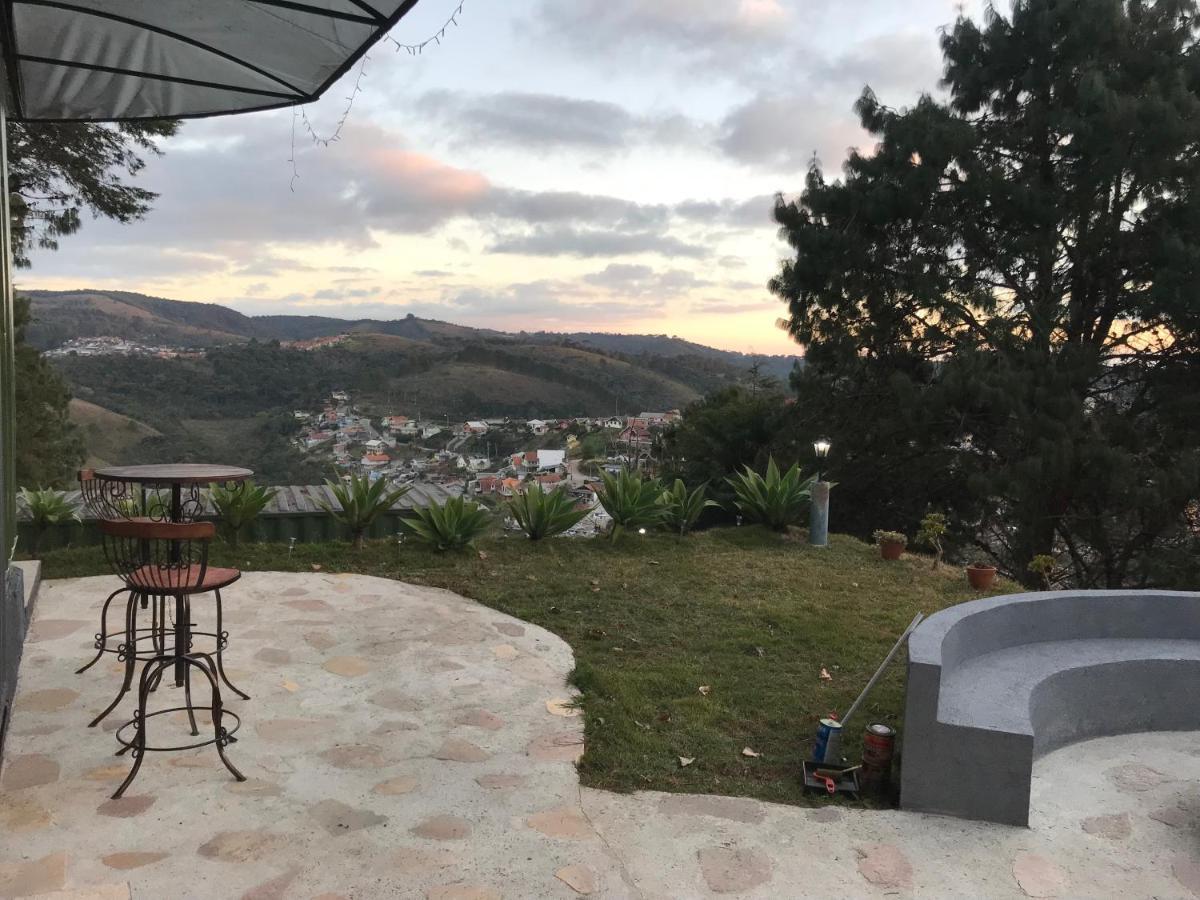 Refugio Nas Nuvens Chalet *